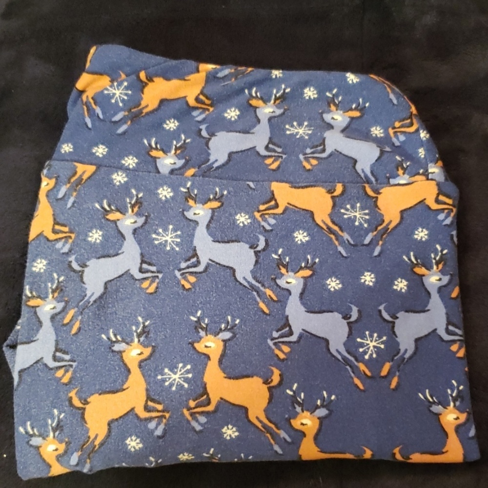 Lularoe Christmas leggings